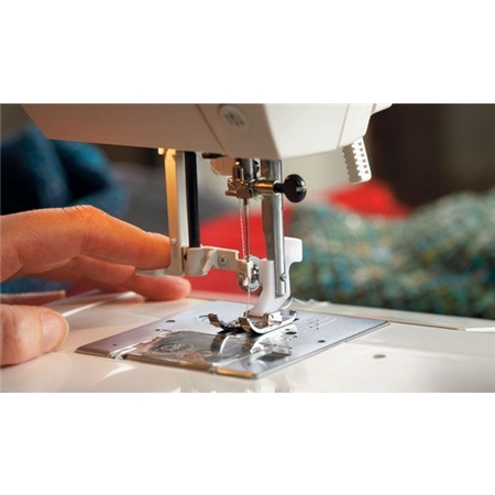 Husqvarna Viking Emerald 118