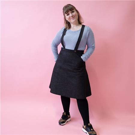 Ida Victoria - PAN PINAFORE & KJOL