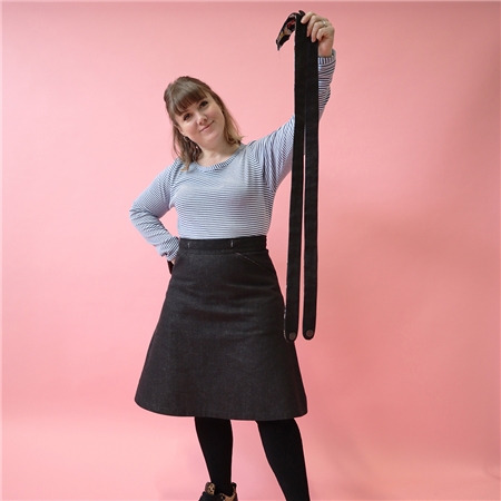 Ida Victoria - PAN PINAFORE & KJOL