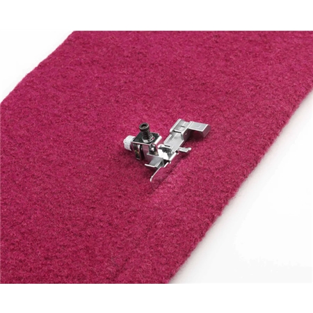 Husqvarna Viking Overlock Feet Kit