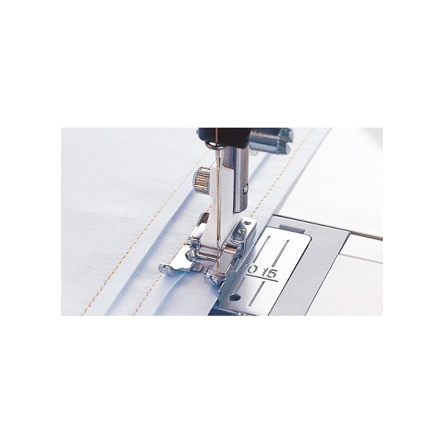 Kantstickningsfot med höger guide