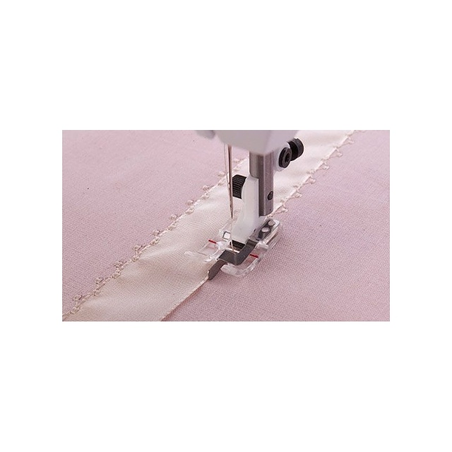 Transparant B Kantstickningfot (Linjal i mitten)